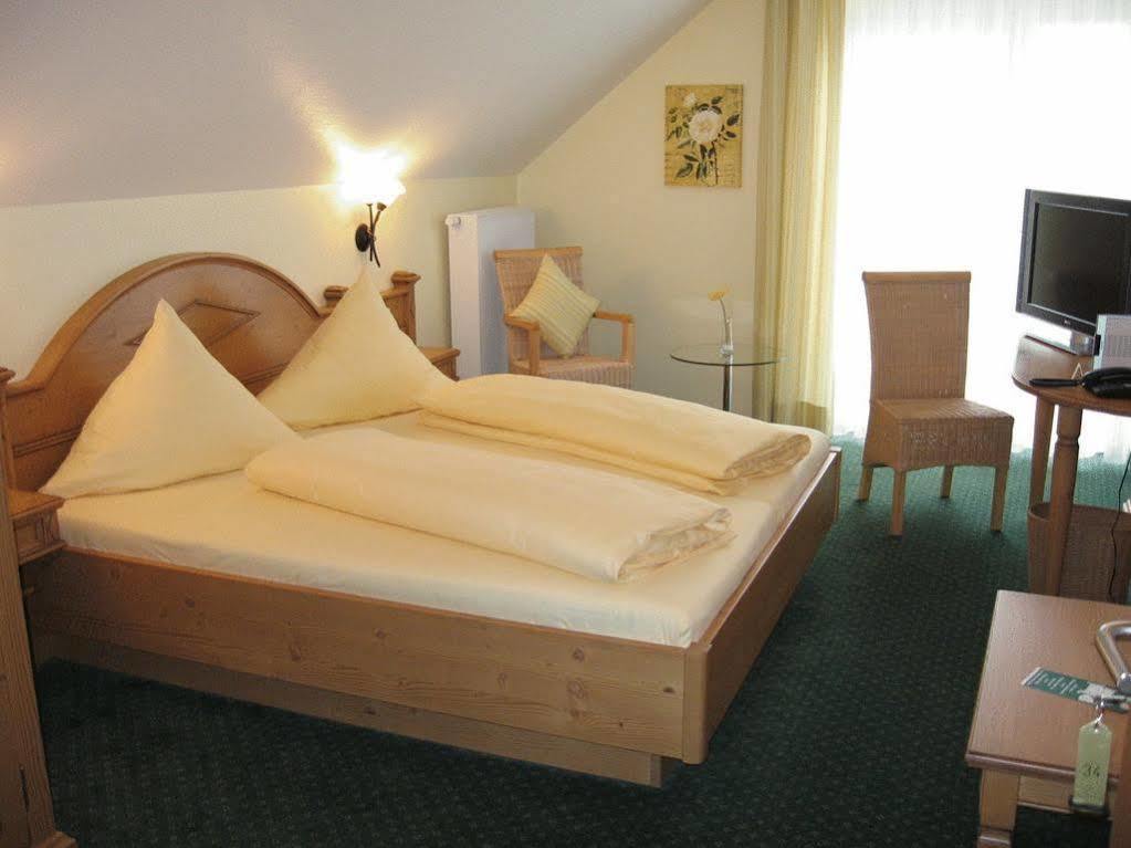 Gasthaus Hotel Adler Endingen am Kaiserstuhl Exteriör bild